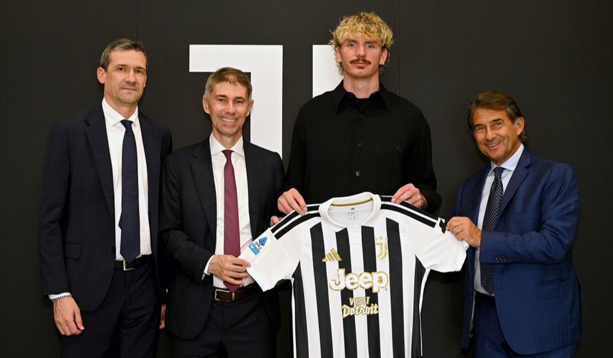 Juventus Signs German Striker Woltemade on Loan From Newcastle